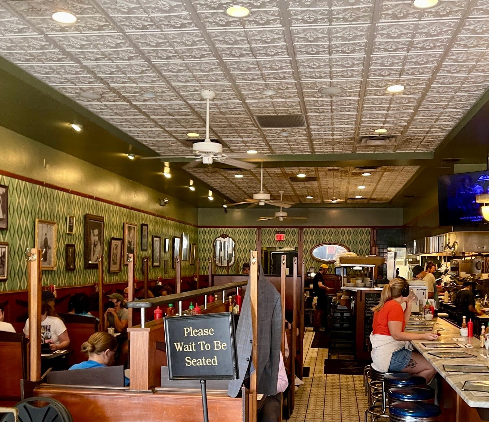 Perly's — photo 4