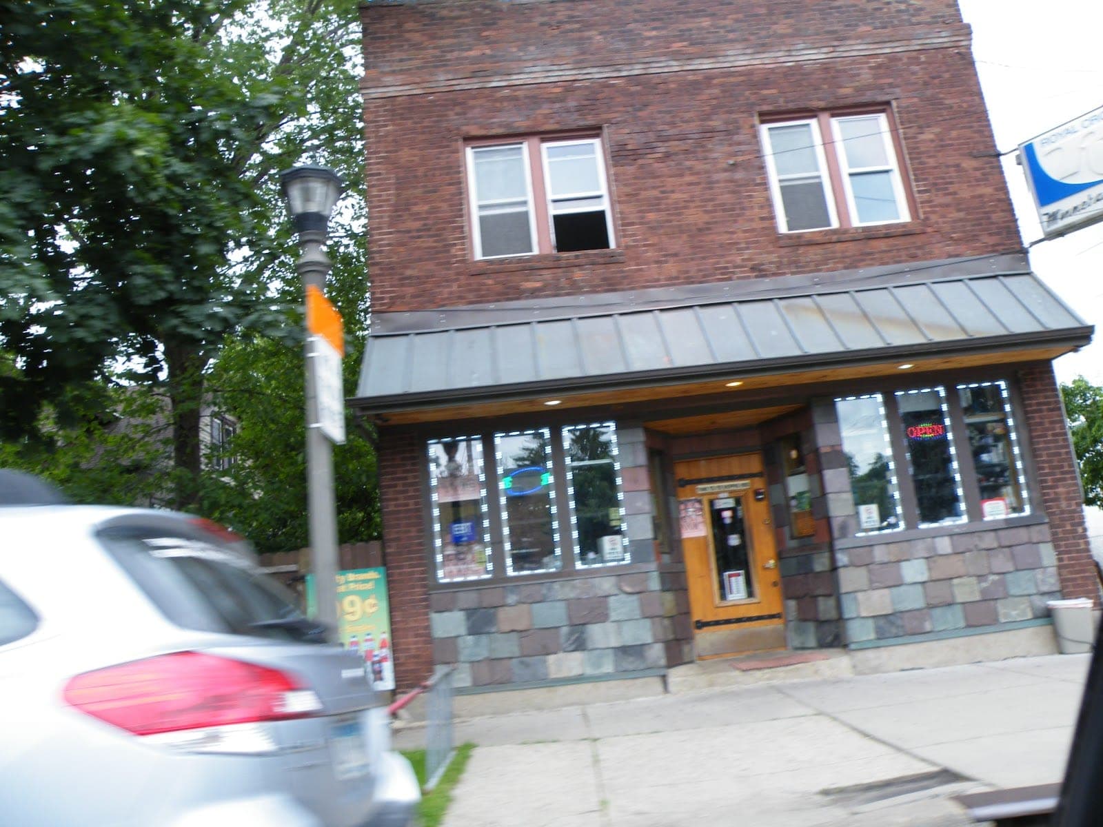 Minnehaha Grocery and Deli — photo 4