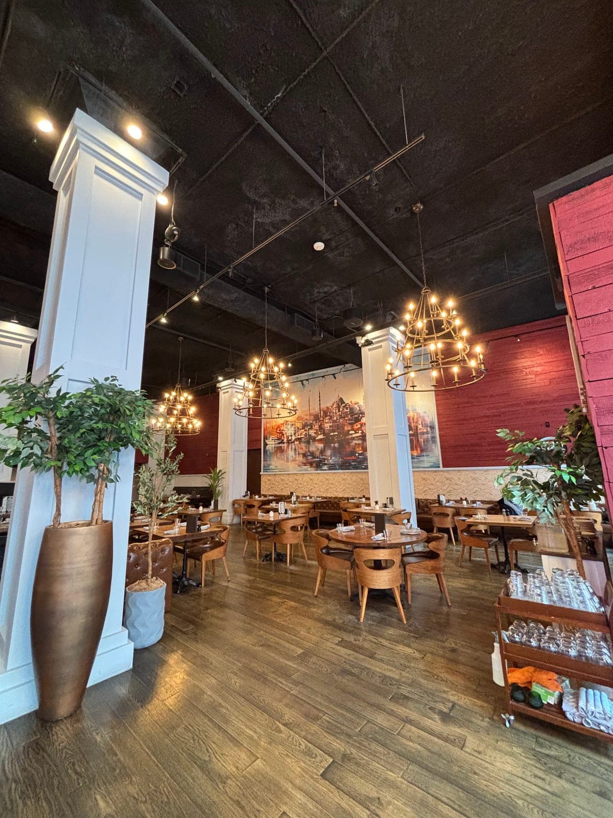 Lumi Restaurant — photo 2