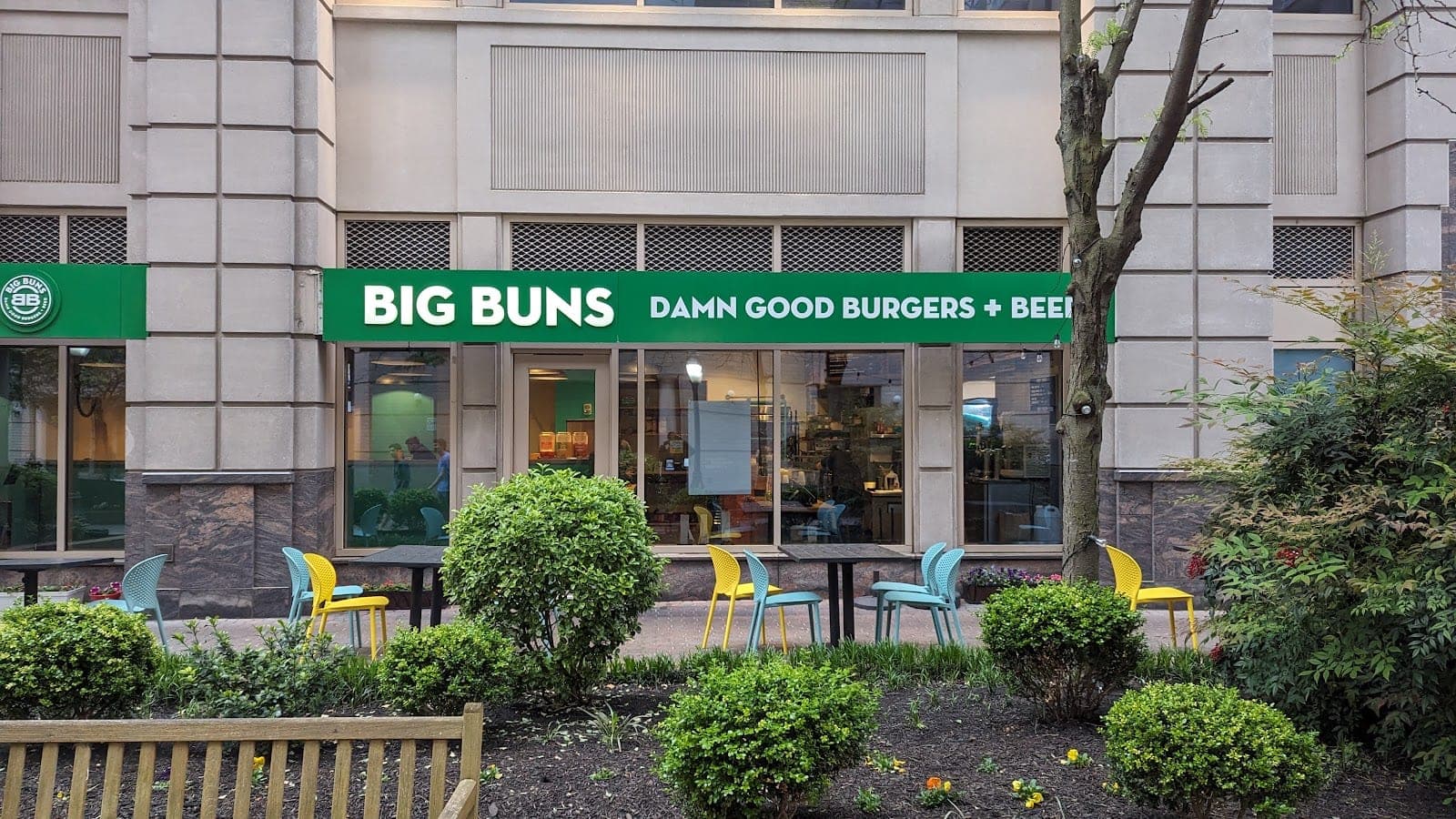 Big Buns — photo 1