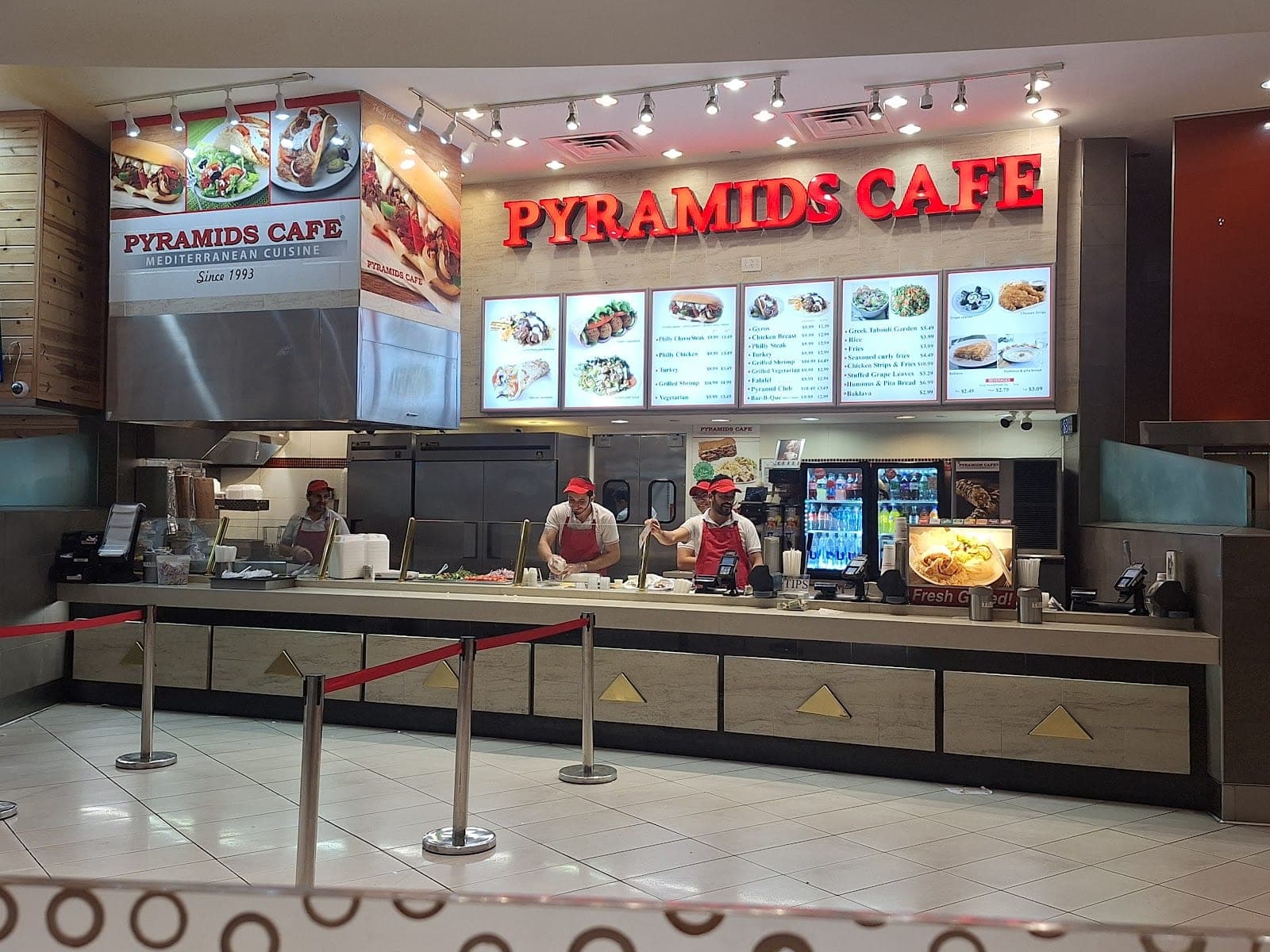 Pyramids Cafe — photo 2