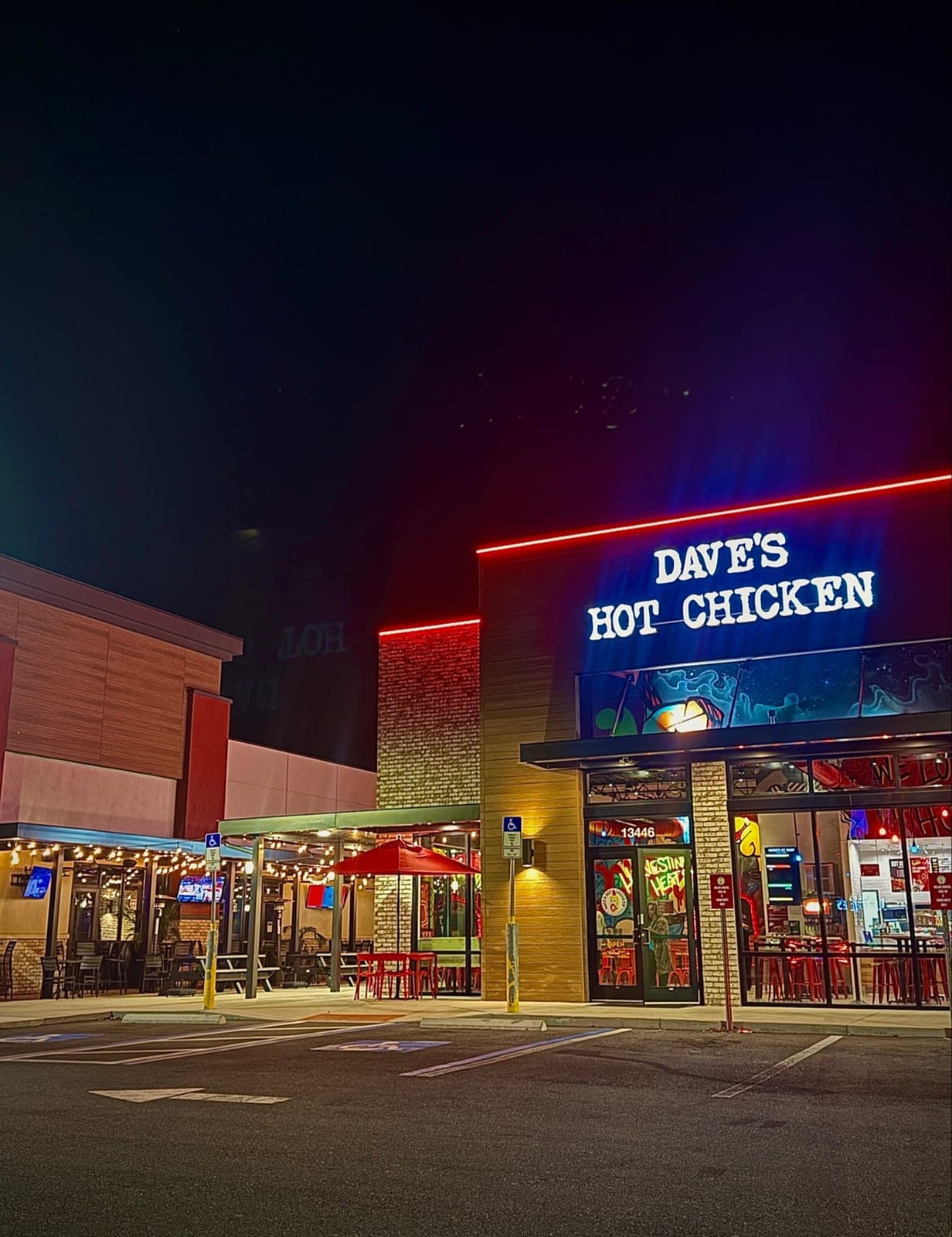 Dave's Hot Chicken — photo 1