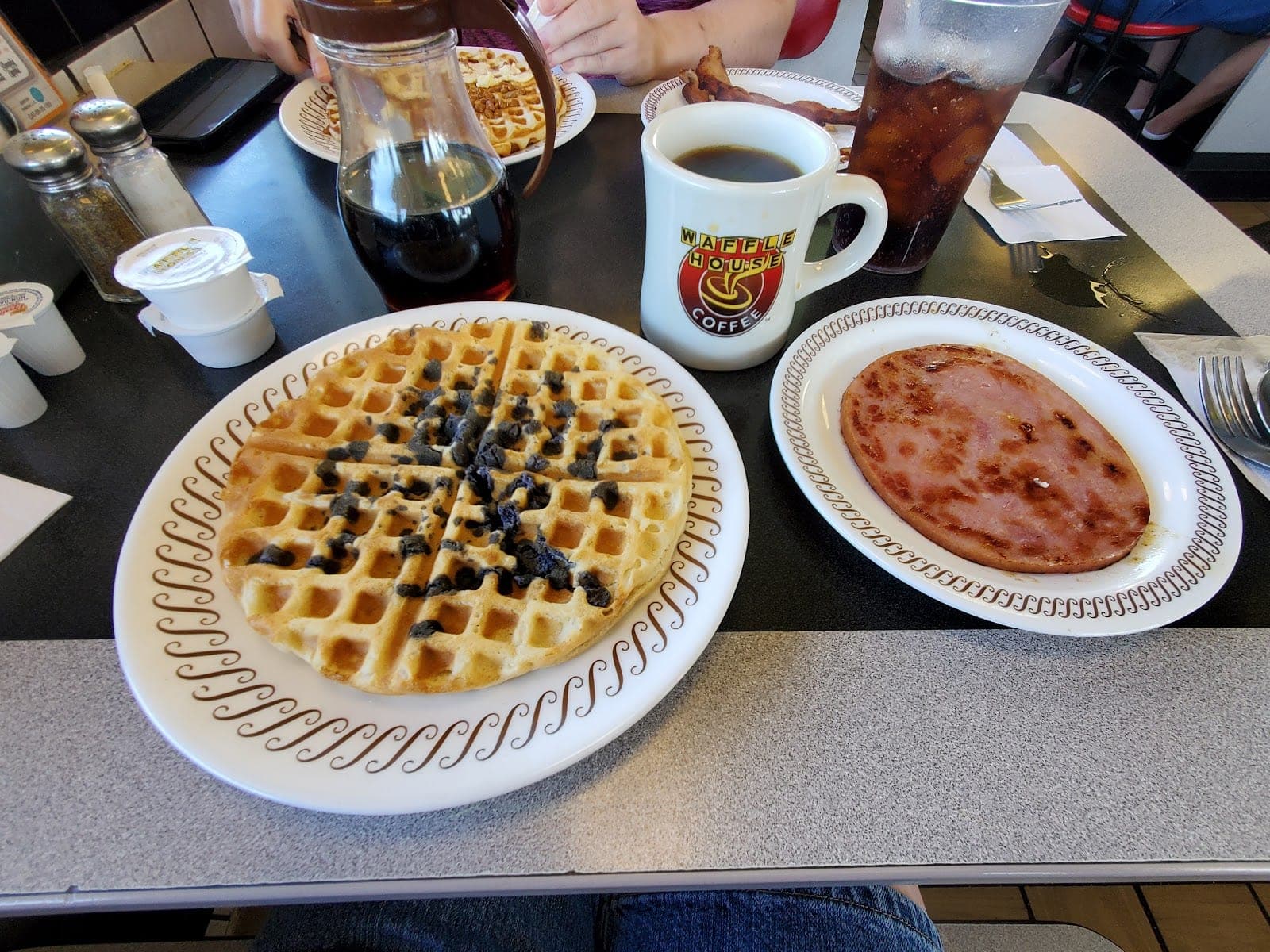 Waffle House - Saint Louis — photo 3