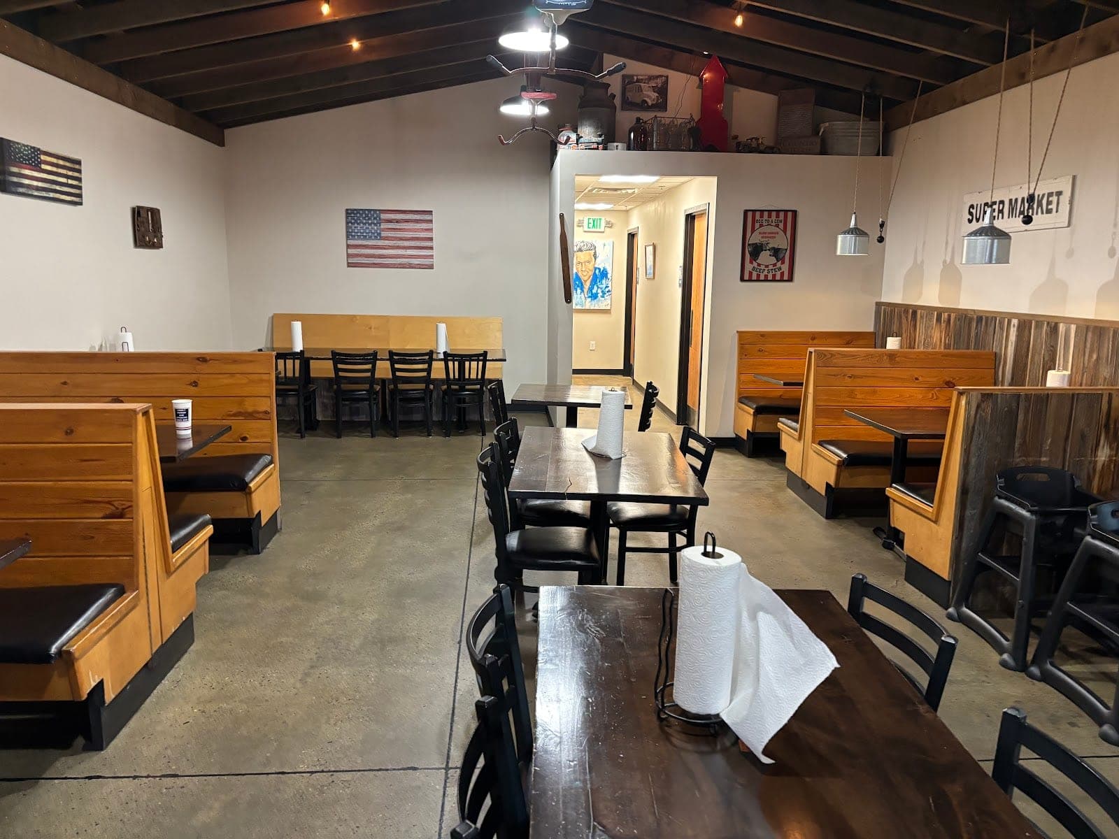 Chubby's Cafe — photo 3