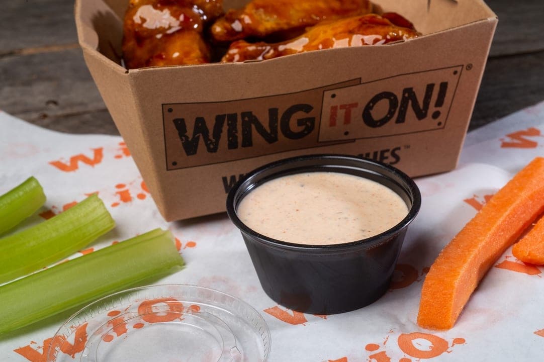 Wing It On! — photo 4