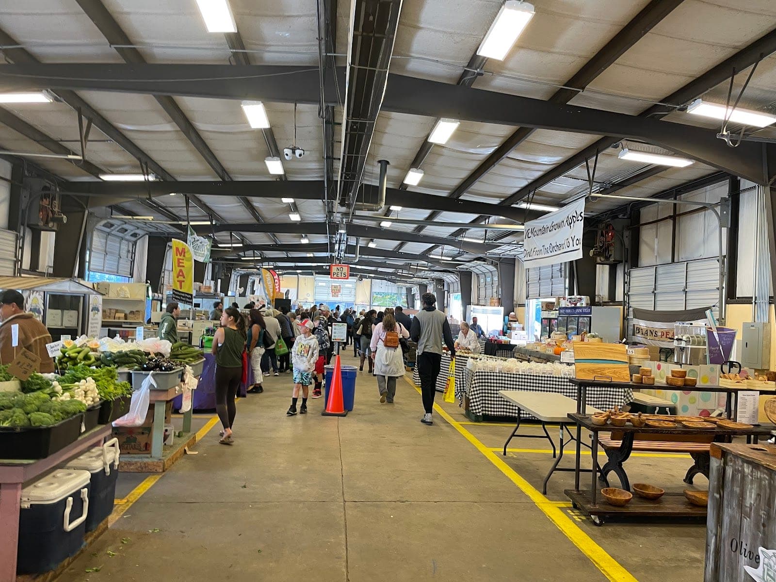 Charlotte Regional Farmers Market — photo 2