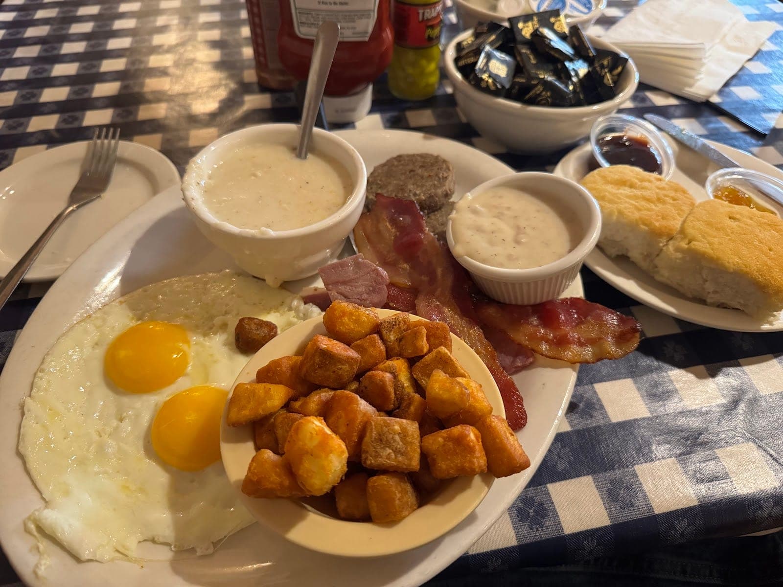 The Loveless Cafe — photo 3
