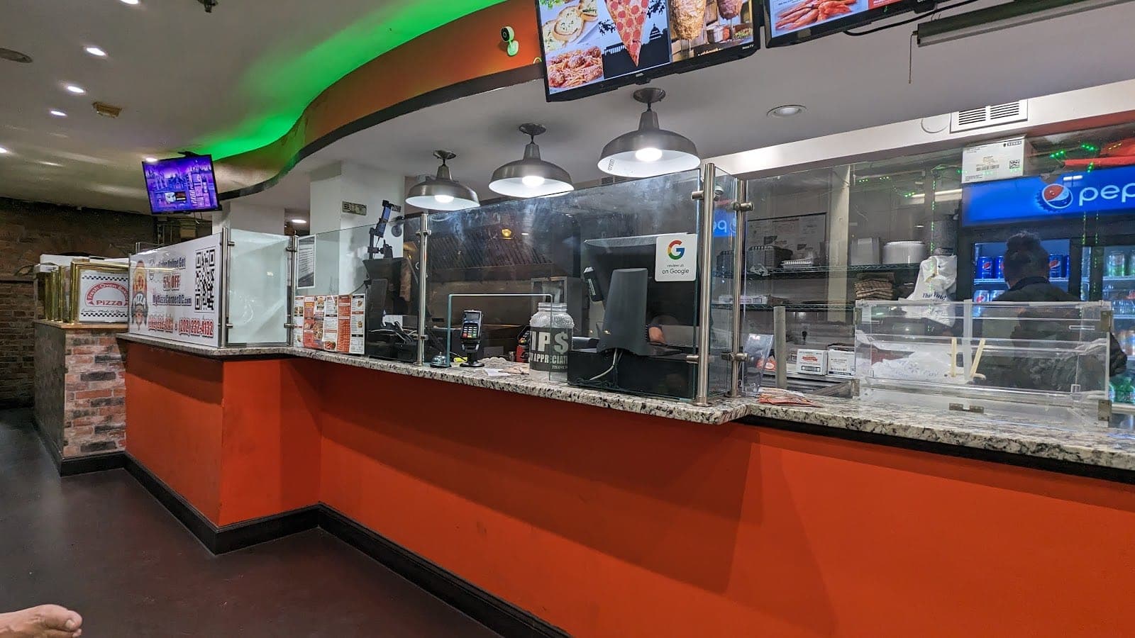 Pizza Corner (Halal) — photo 5