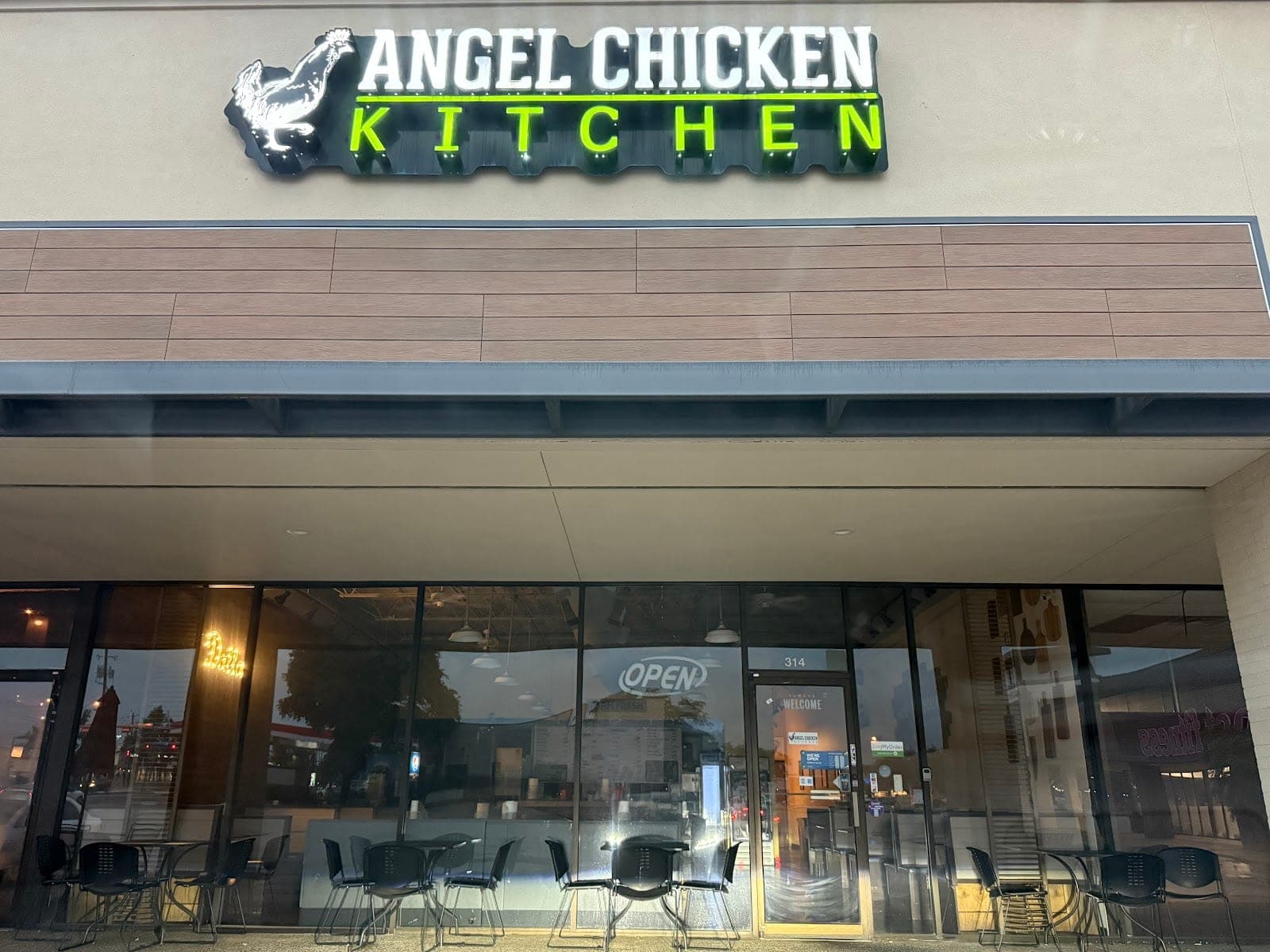 Angel Chicken Kitchen — photo 5