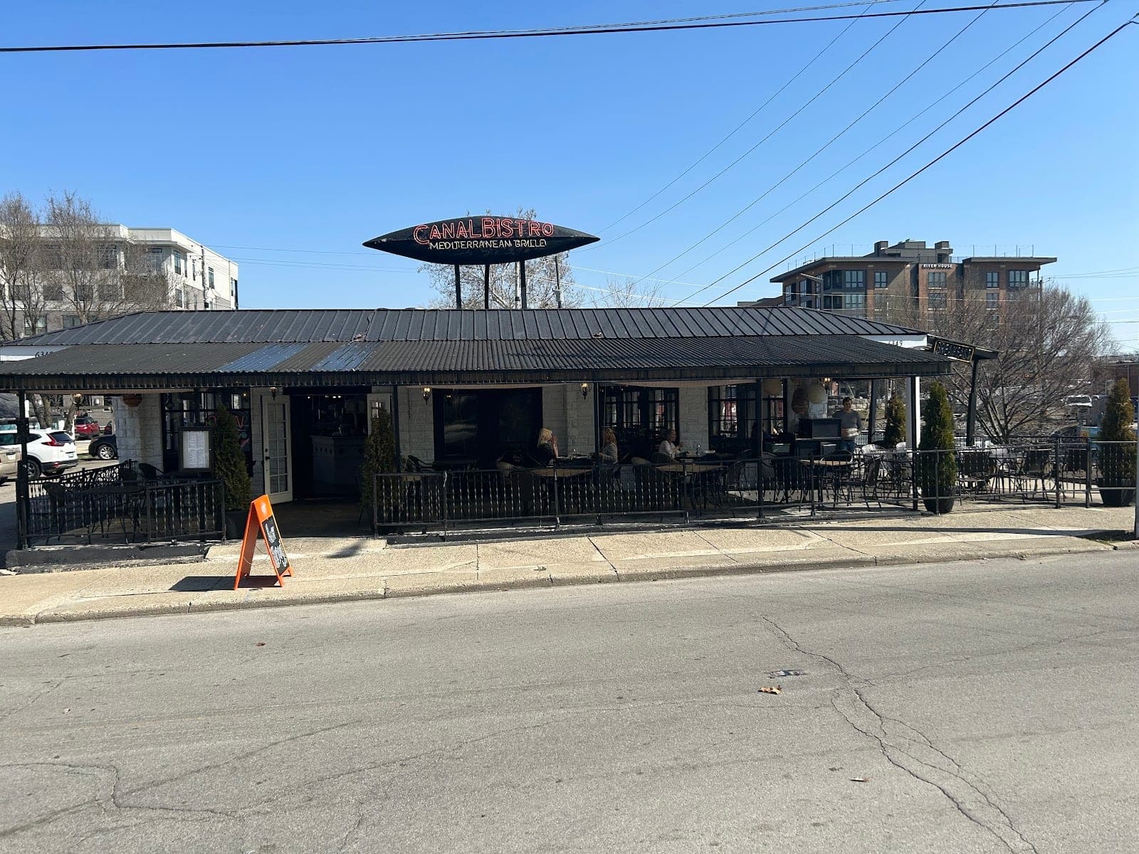 Canal Bistro Mediterranean Grille — photo 1