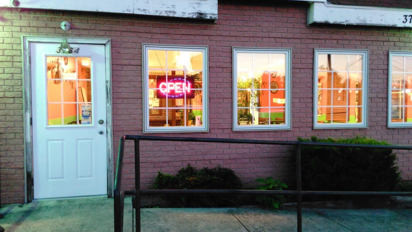 Darbo’s — photo 1