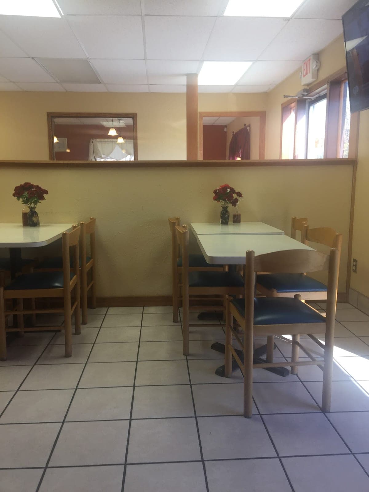 Middle East Restaurant — photo 3
