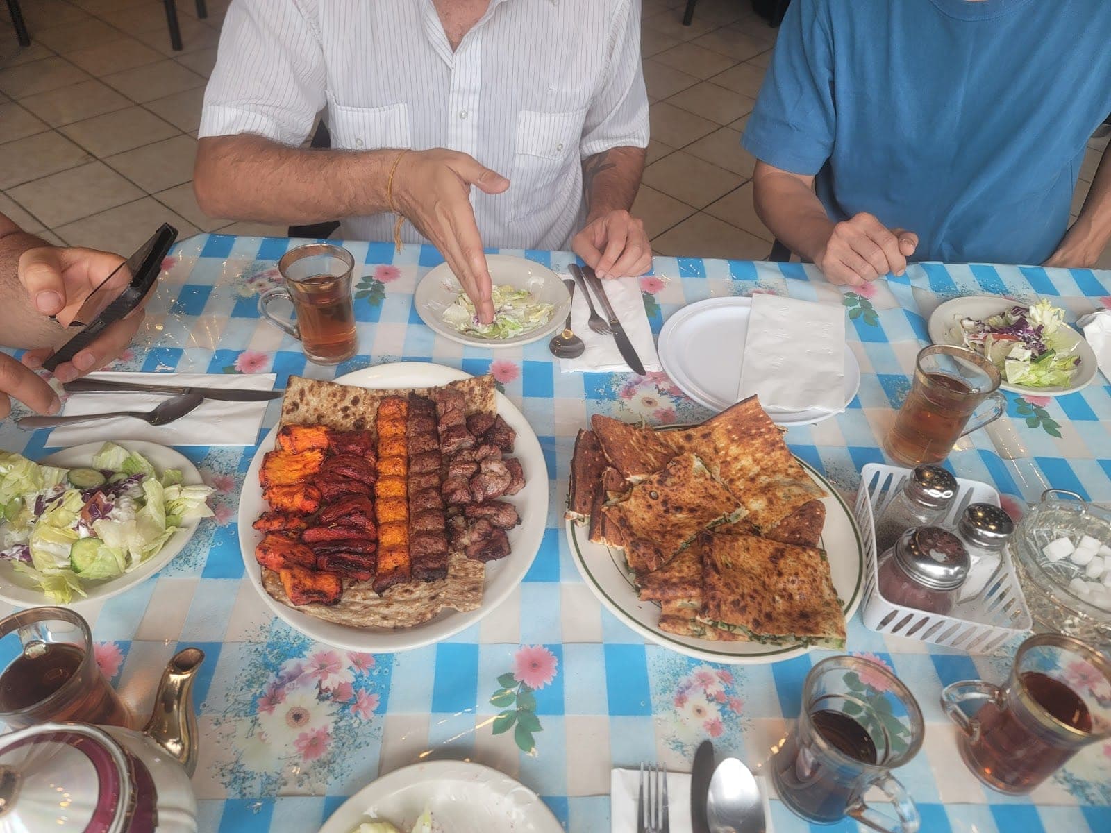 نان داغ کباب داغ - Naan Daagh, Kabob Dagh — photo 6