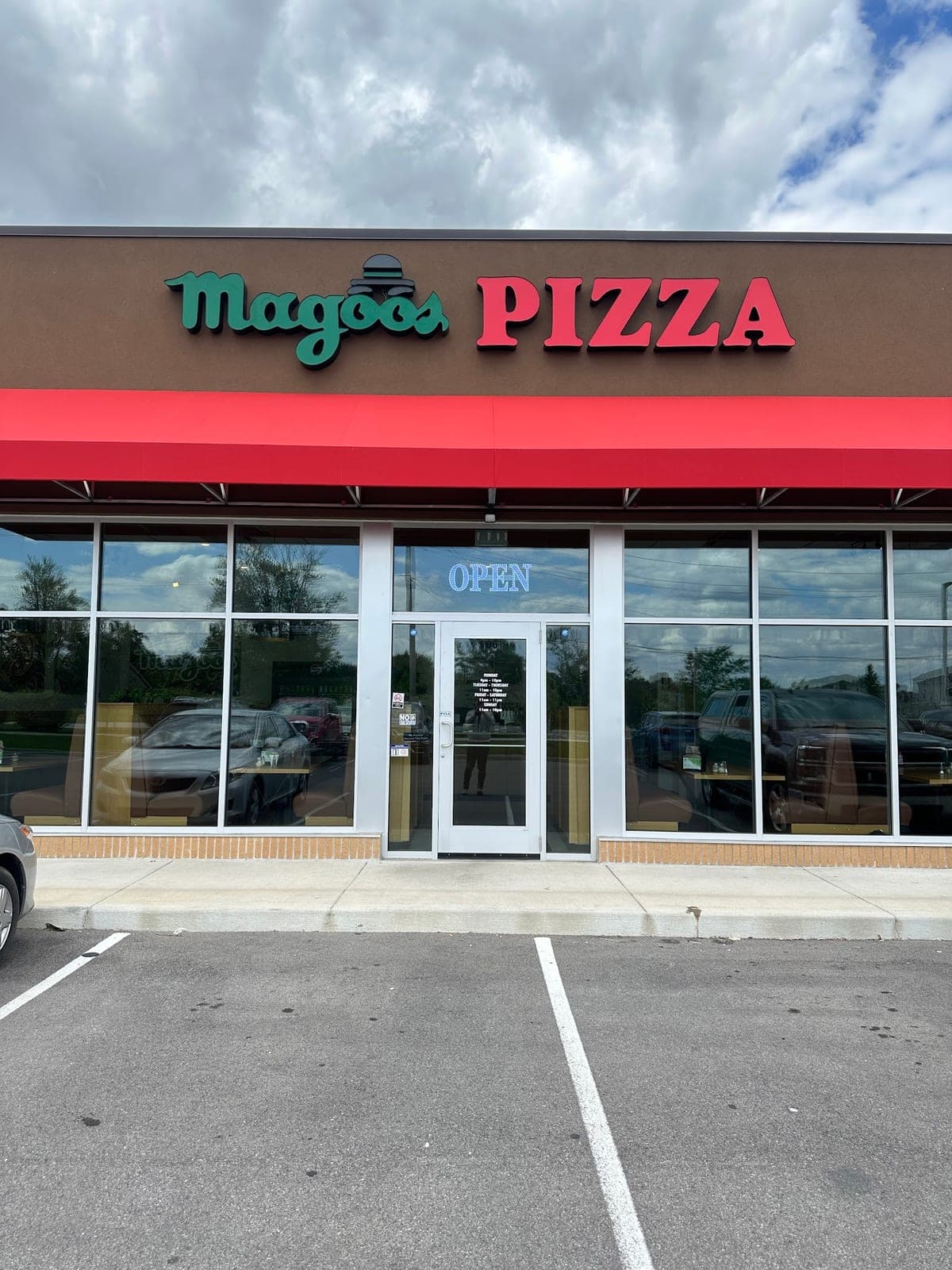 Magoo's Pizza — photo 1