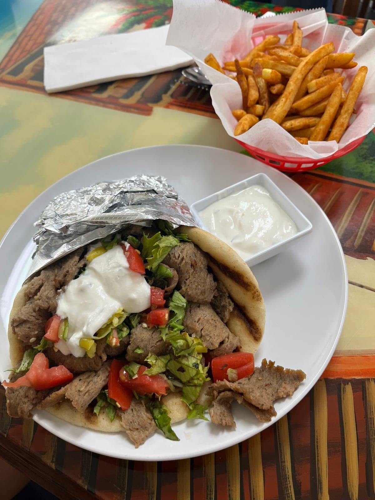 Mikes Halal Restaurant — photo 4