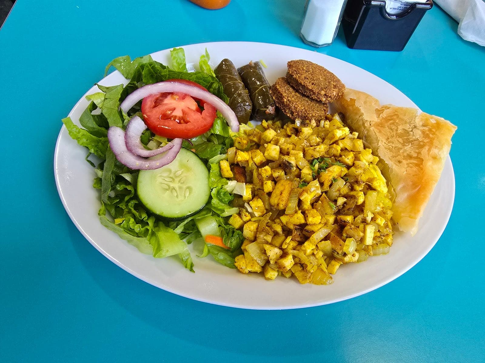 Safura's Mediterranean Cuisine — photo 3