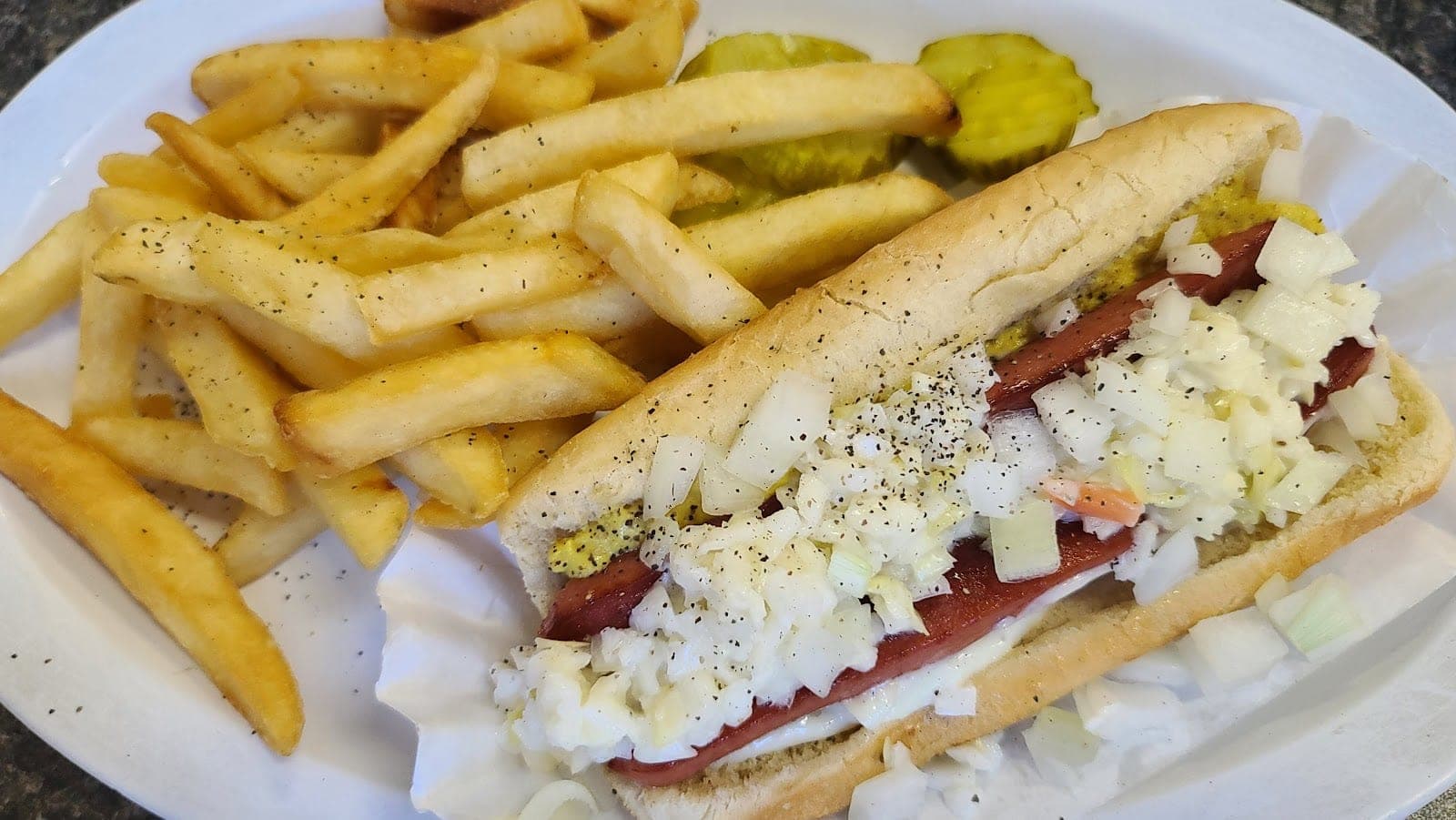 Phil's Deli — photo 2