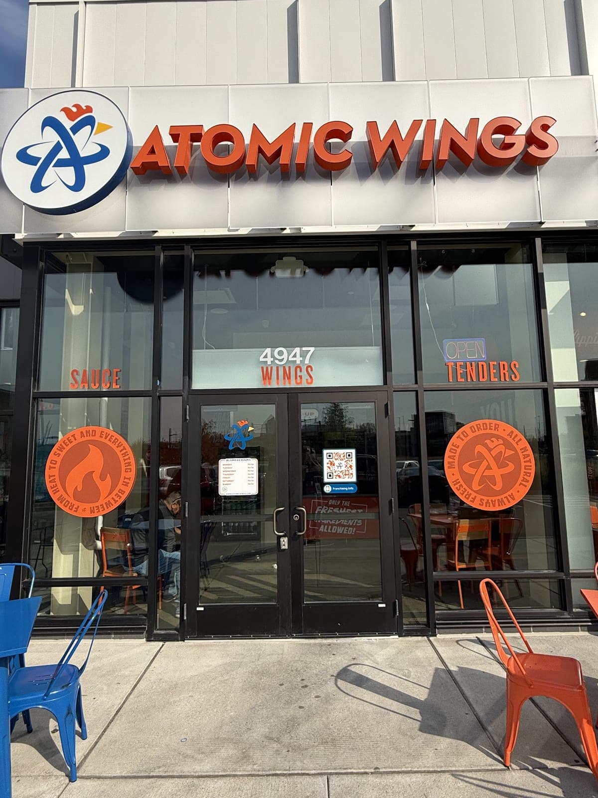 Atomic Wings — photo 1