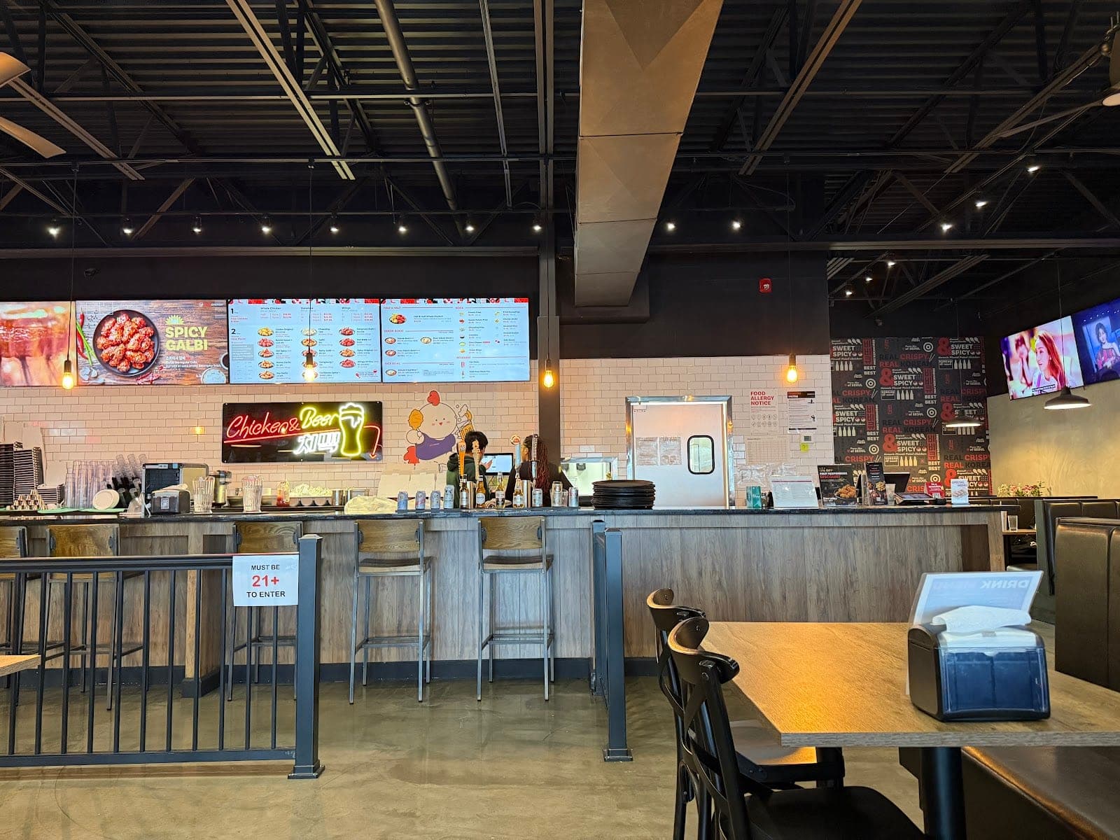 bb.q Chicken Castleton — photo 1