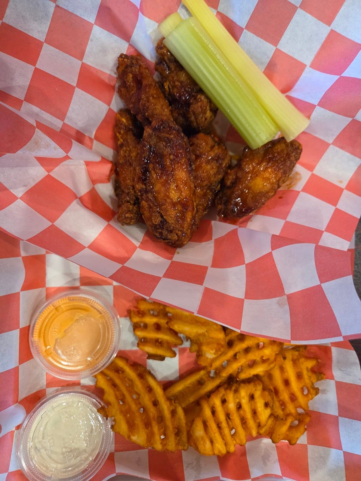 Hangry Joe’s Hot Chicken — photo 4