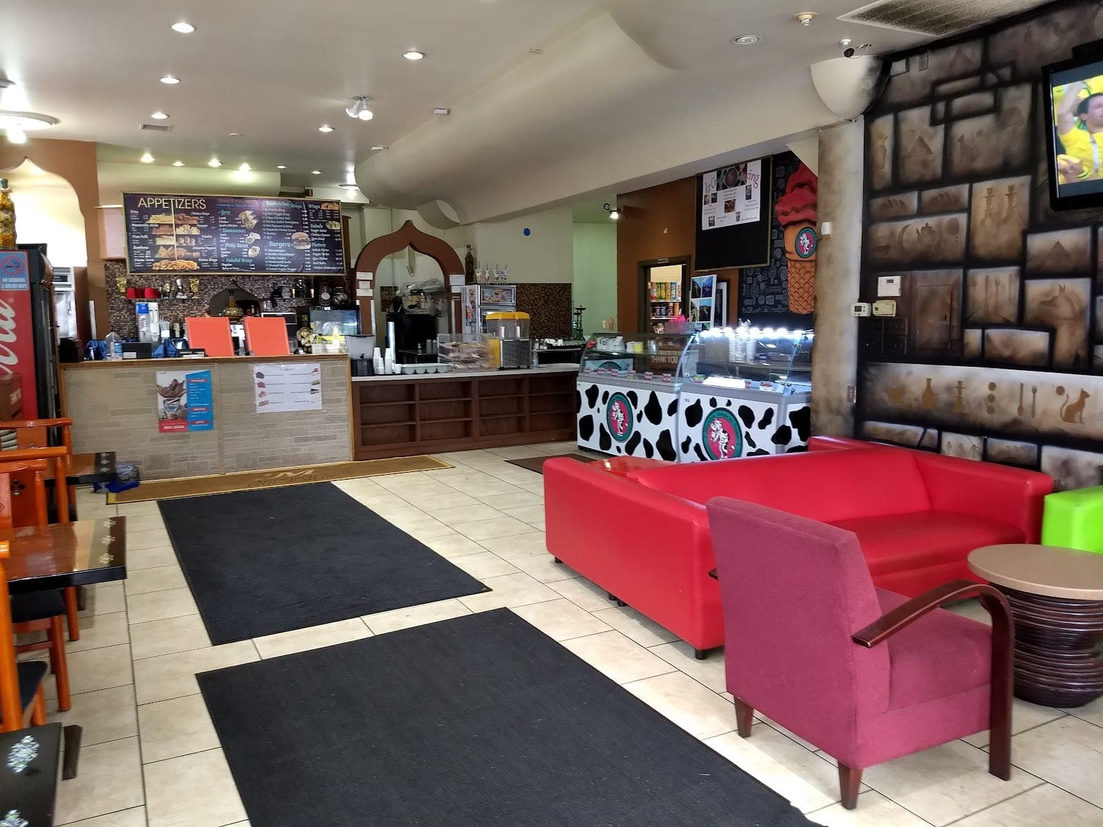 Maxwell's Cafe & Grill — photo 2