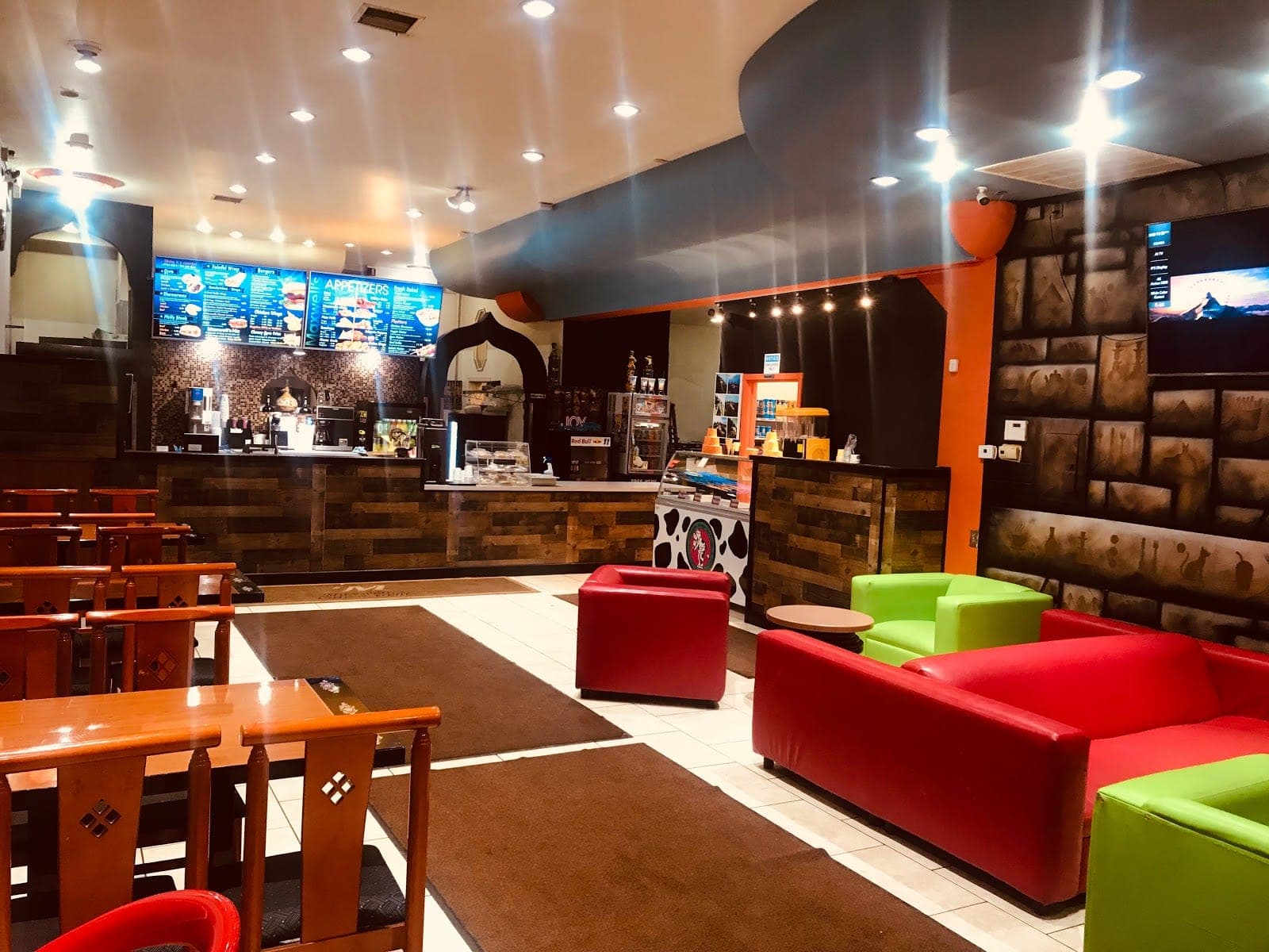 Maxwell's Cafe & Grill — photo 3