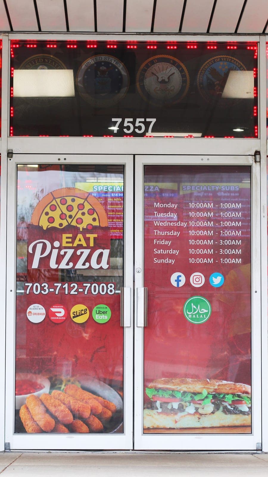 Eat Pizza — photo 3
