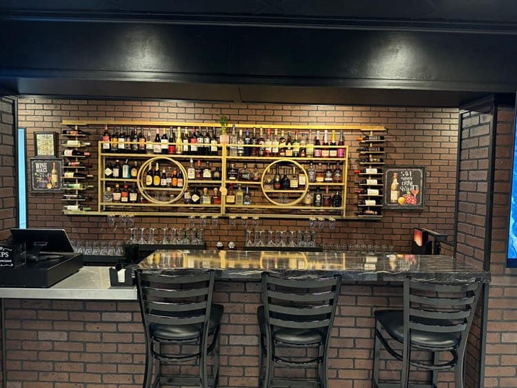 Indian Village Restaurant and Bar — photo 4