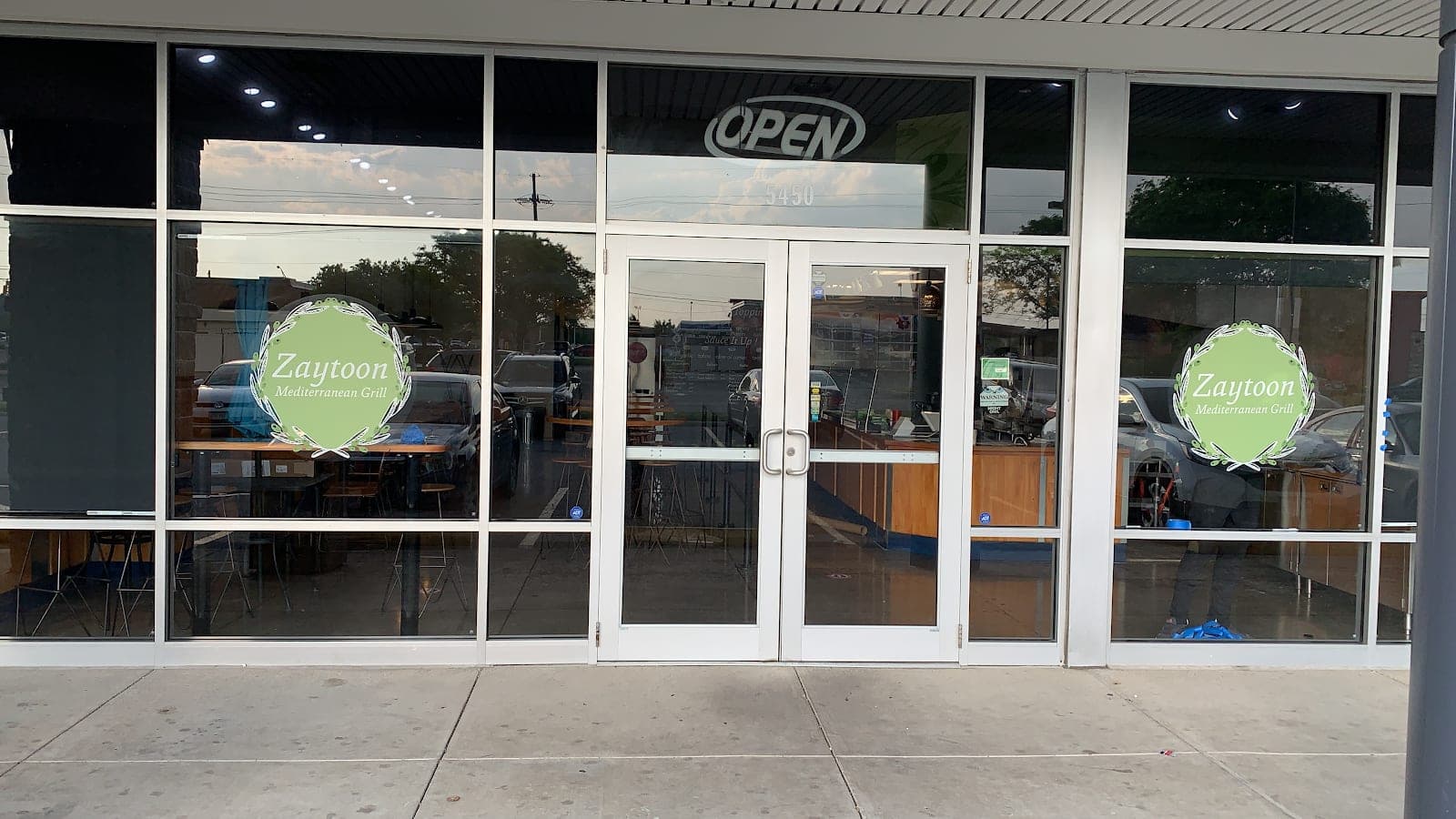 Zaytoon Mediterranean Grill — photo 1