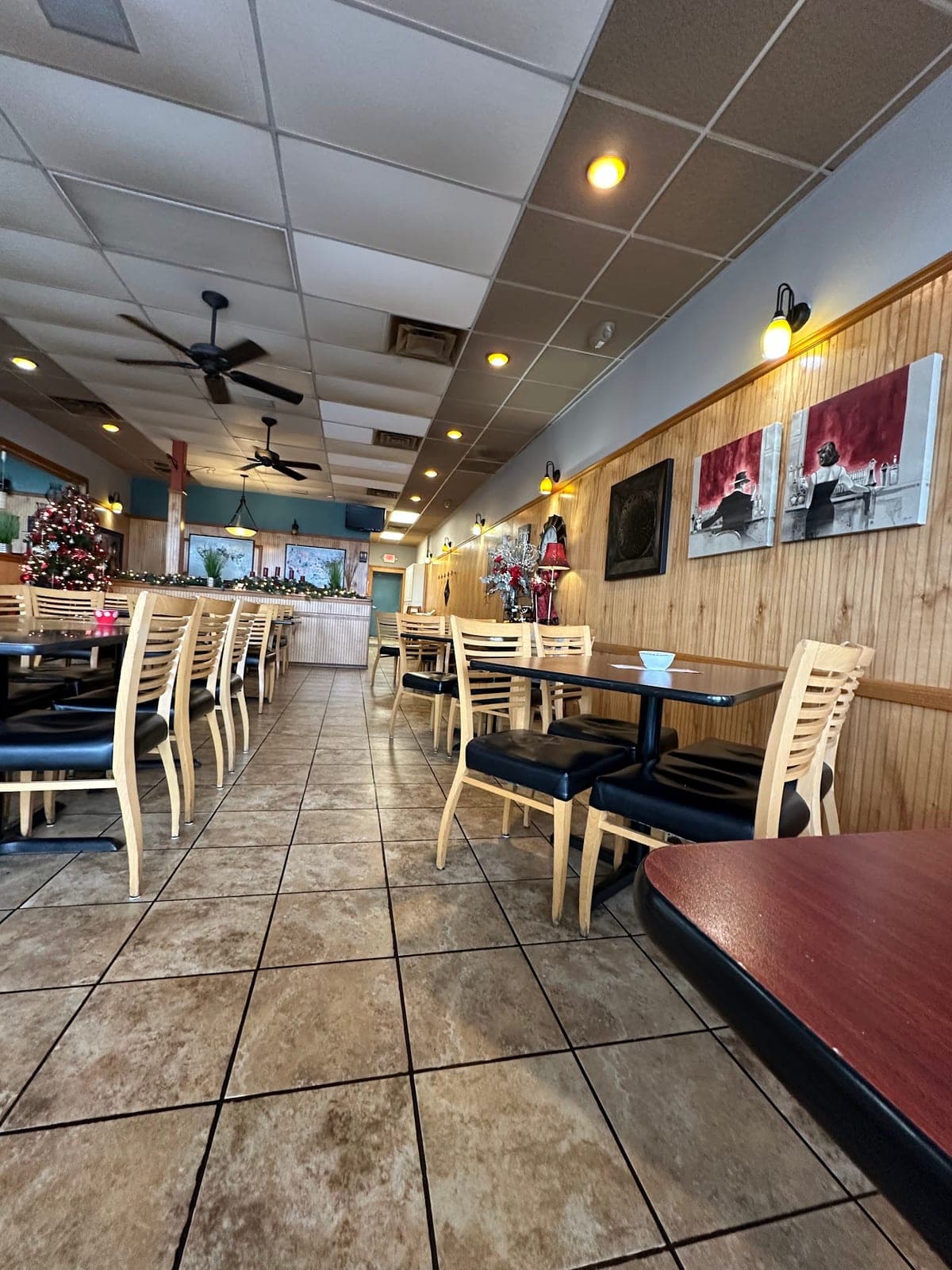 The Olive Tree Mediterranean Café — photo 1