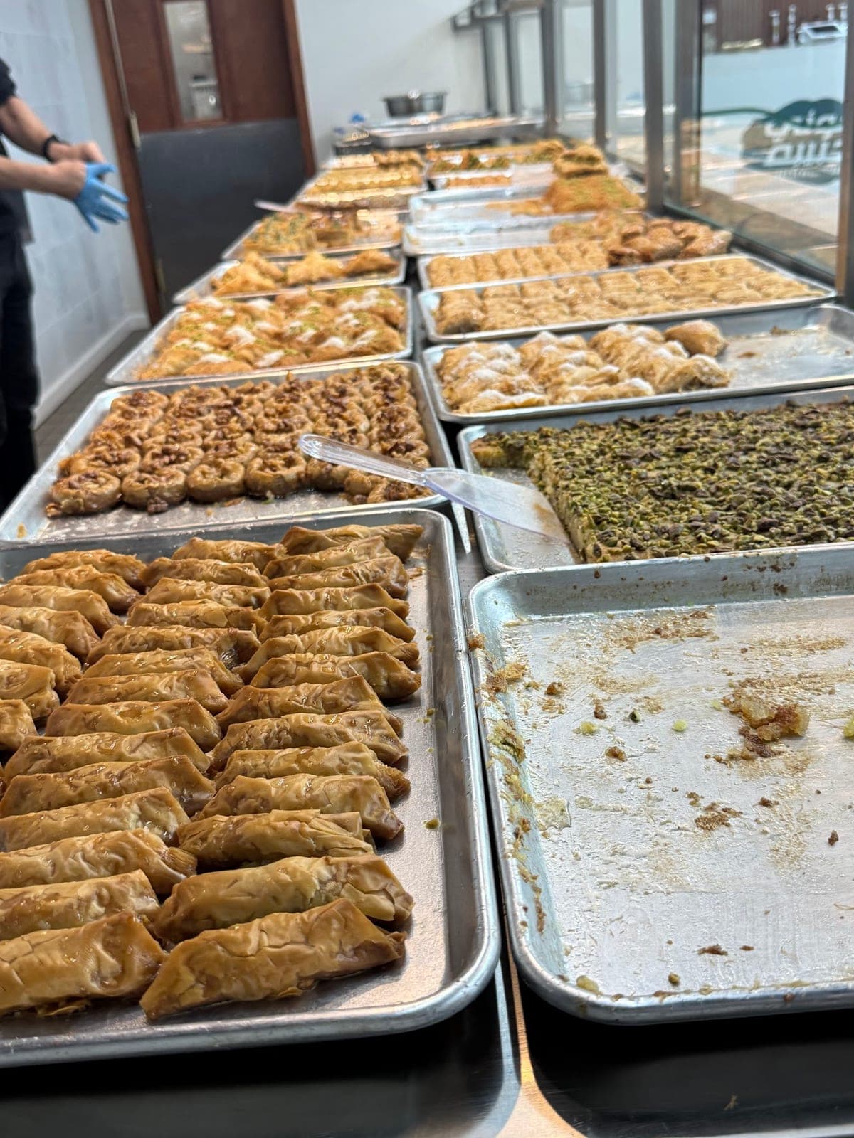 AWNI HABIBAH SWEETS DARIEN-حلويات عوني حبيبة — photo 5
