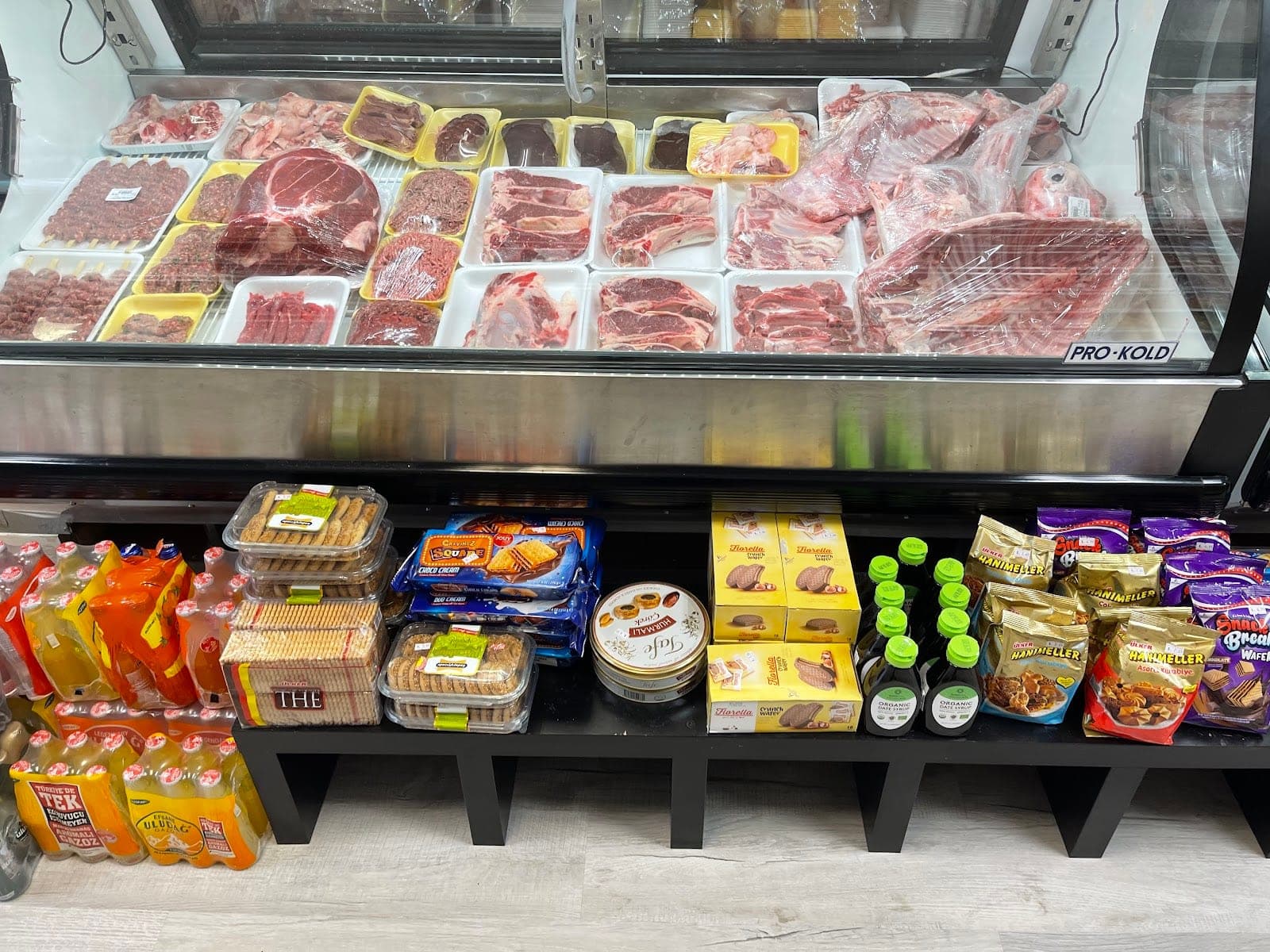 Turkuaz Mediterranean Market & Carry Out — photo 2