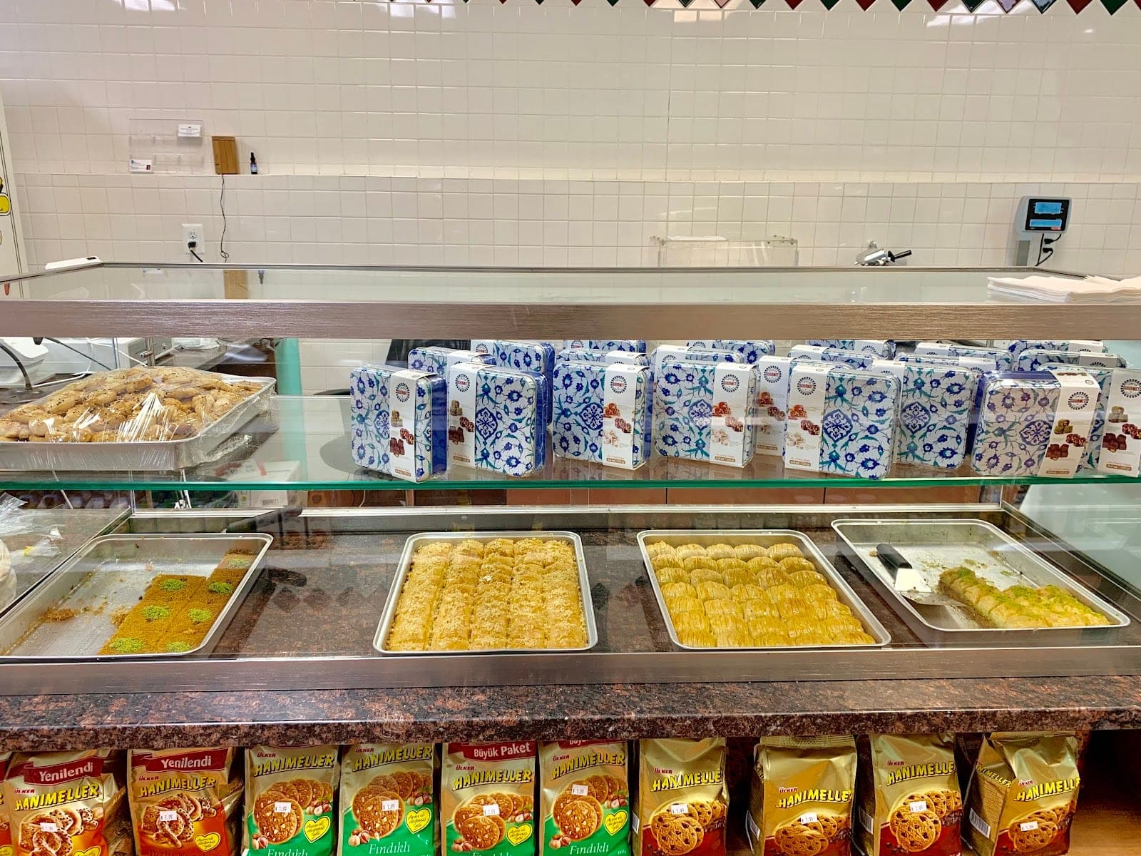 Turkuaz Mediterranean Market & Carry Out — photo 3