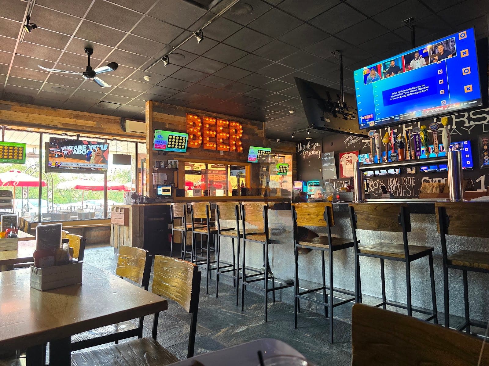 Niko's Bar & Gyros — photo 2