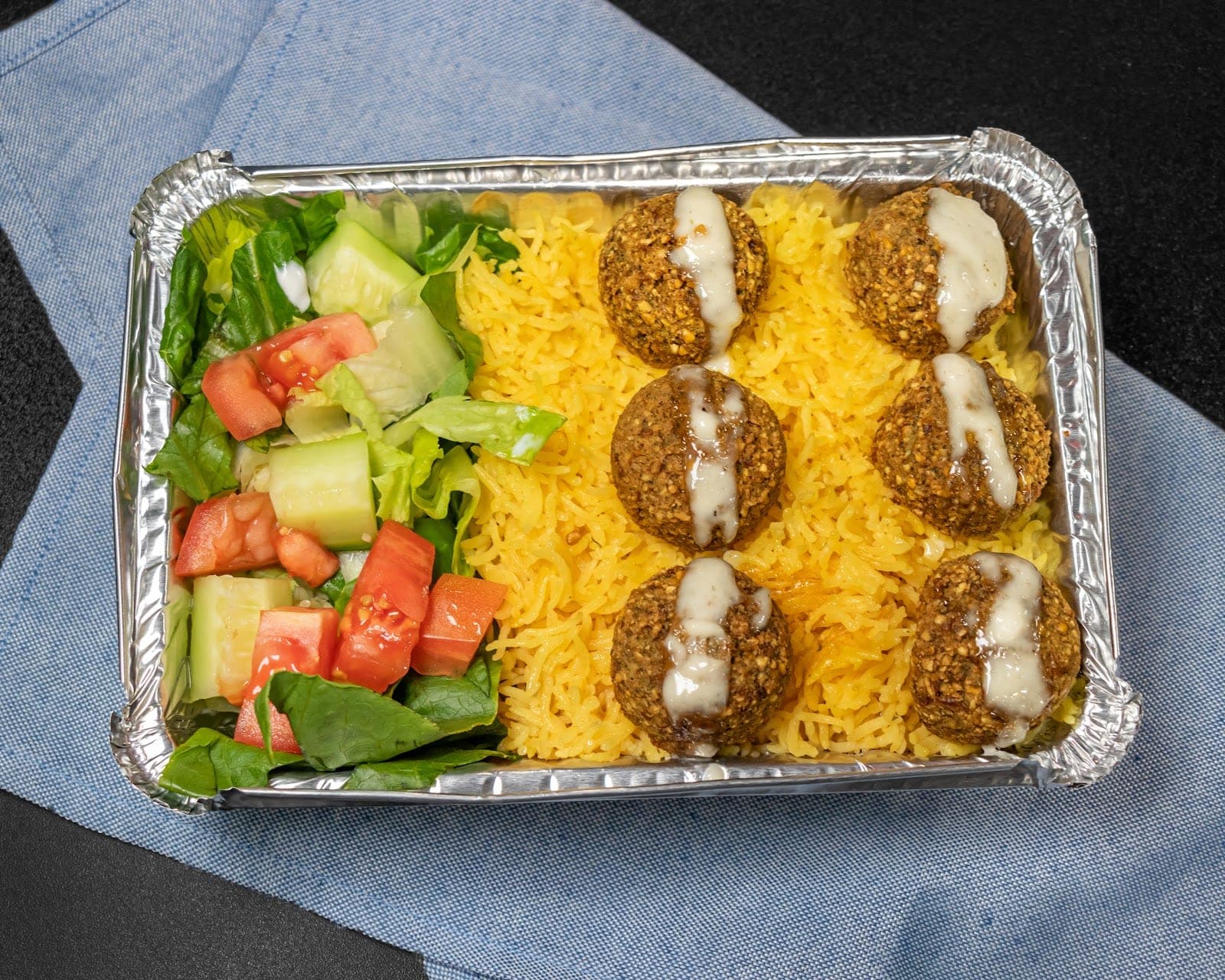Momos Gyros Curries Halal — photo 4
