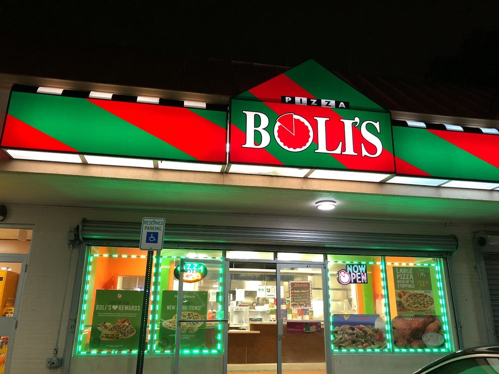 Pizza Boli's — photo 1