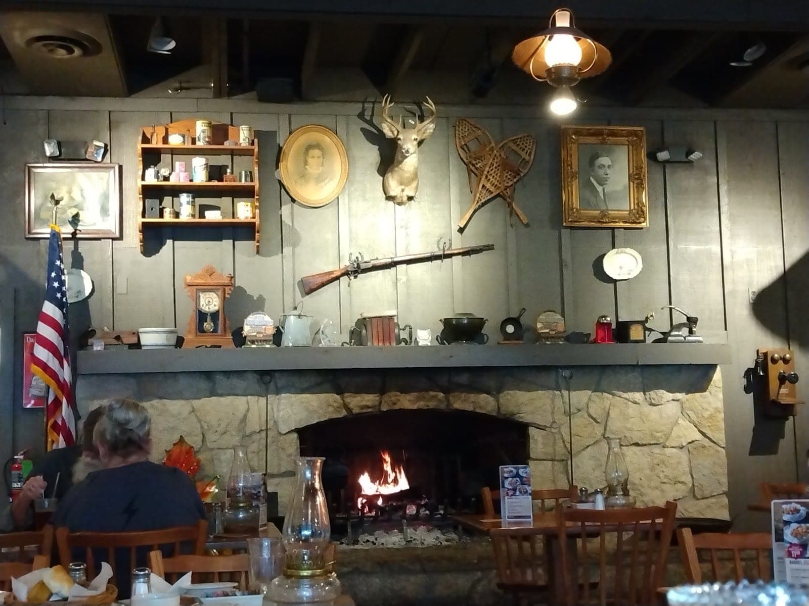 Cracker Barrel — photo 3