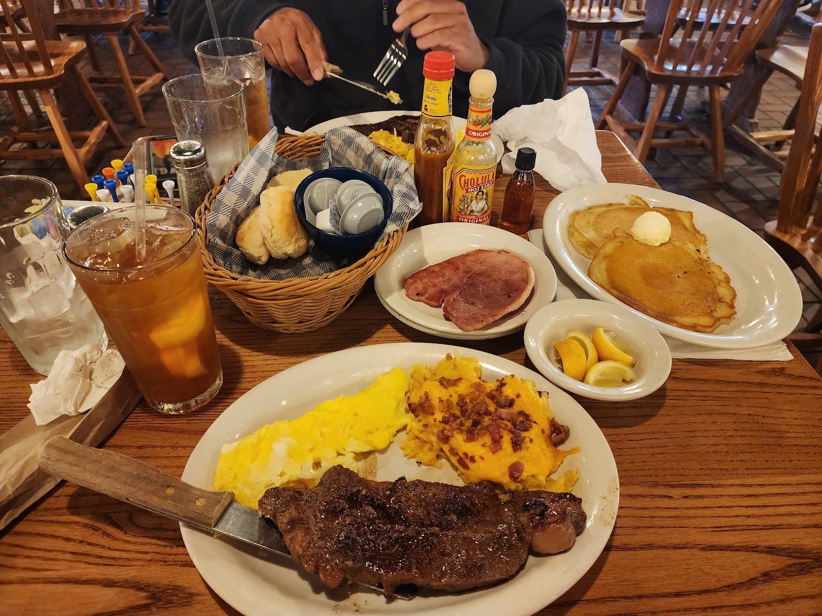 Cracker Barrel — photo 5