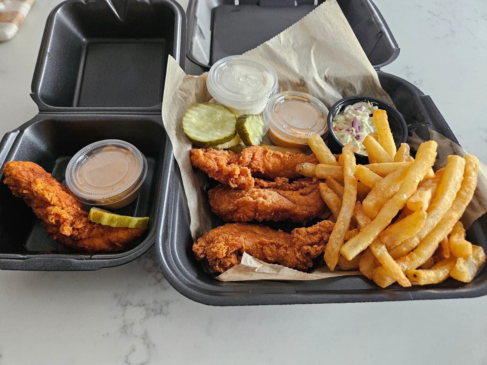 Overdose Hot Chicken — photo 2