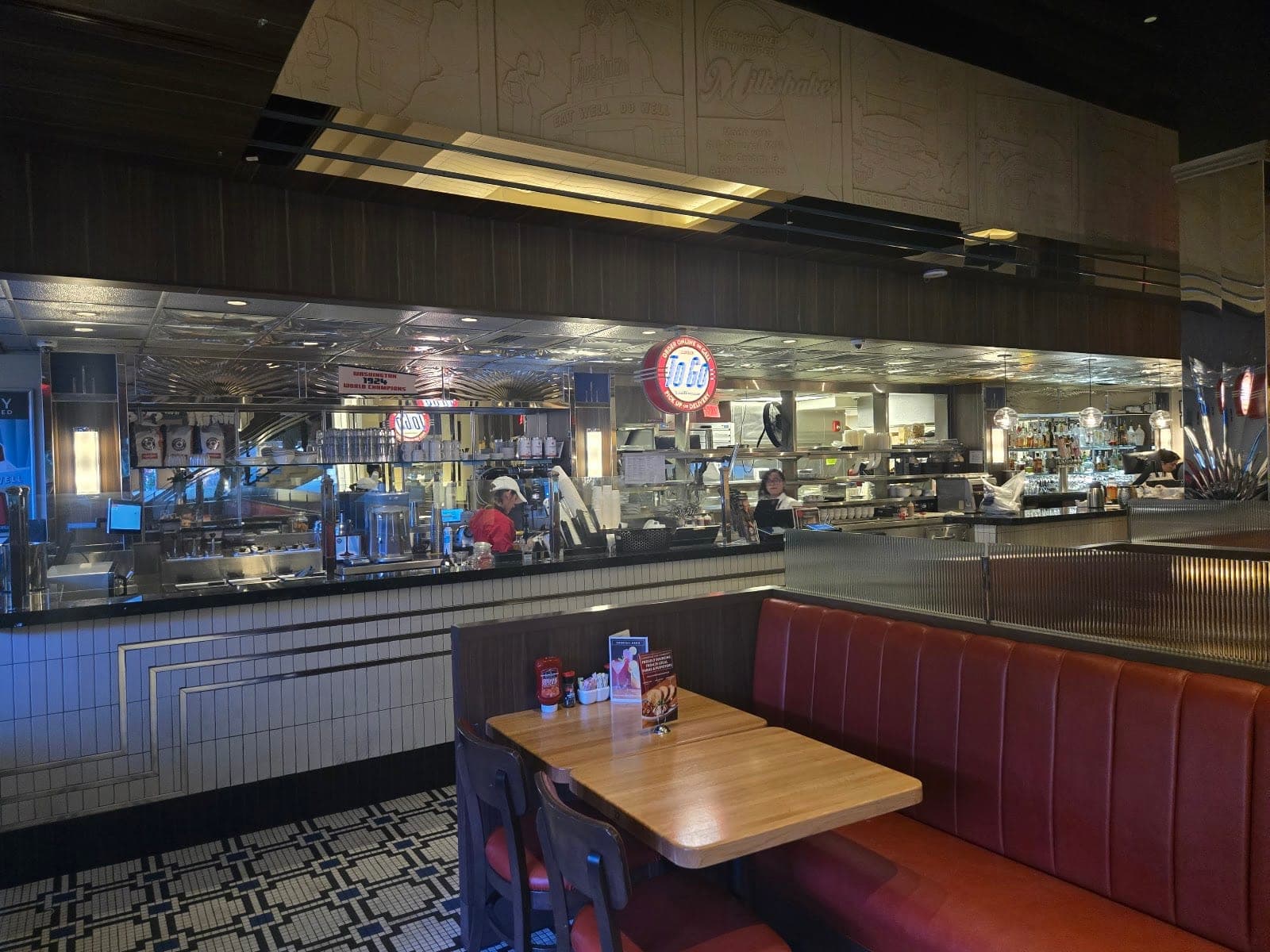 Silver Diner — photo 4
