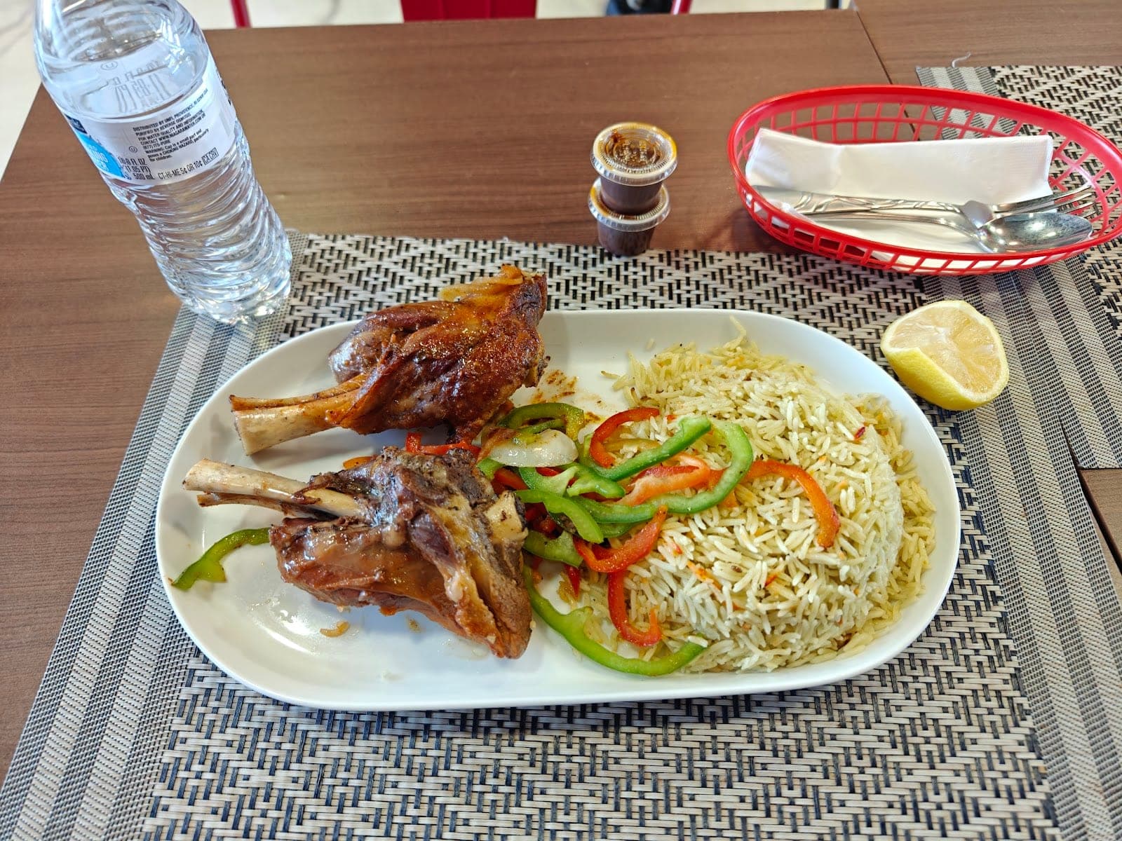 Zain Restaurant, Bakery And Deli — photo 4