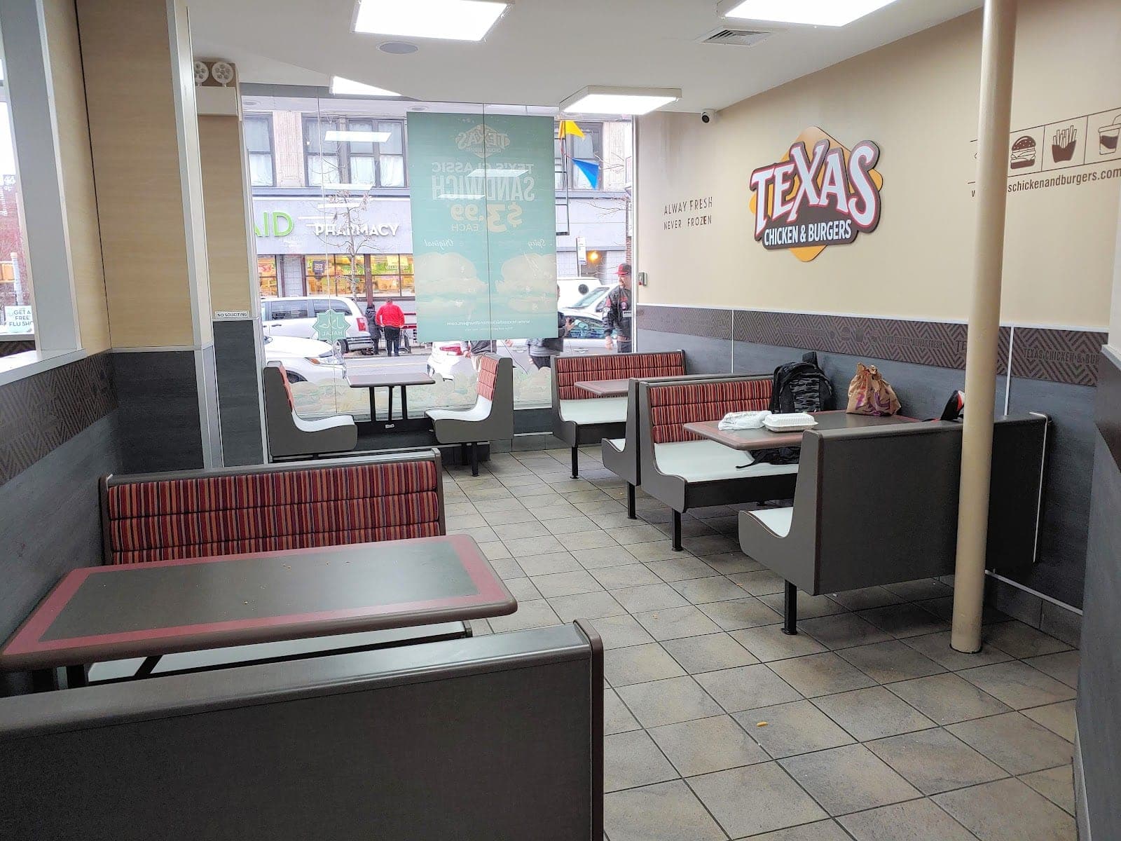 Tex's Chicken & Burgers — photo 4