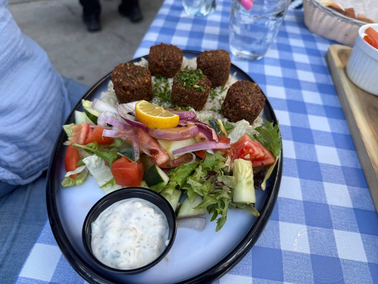 Mio’s Grill & Cafe — photo 4