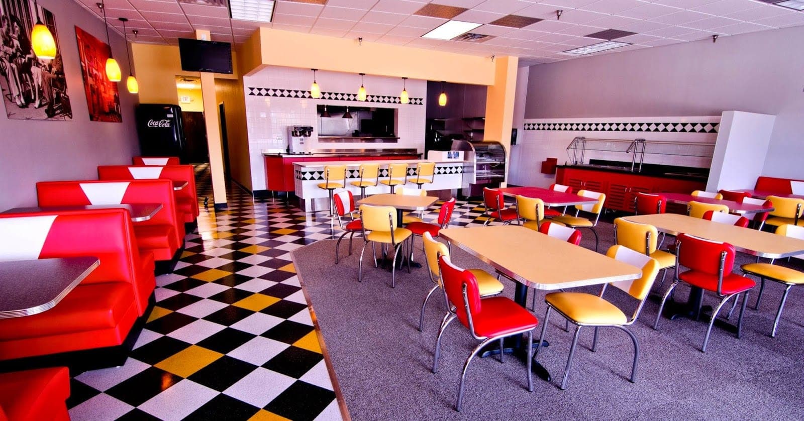 Ze's Diner — photo 2