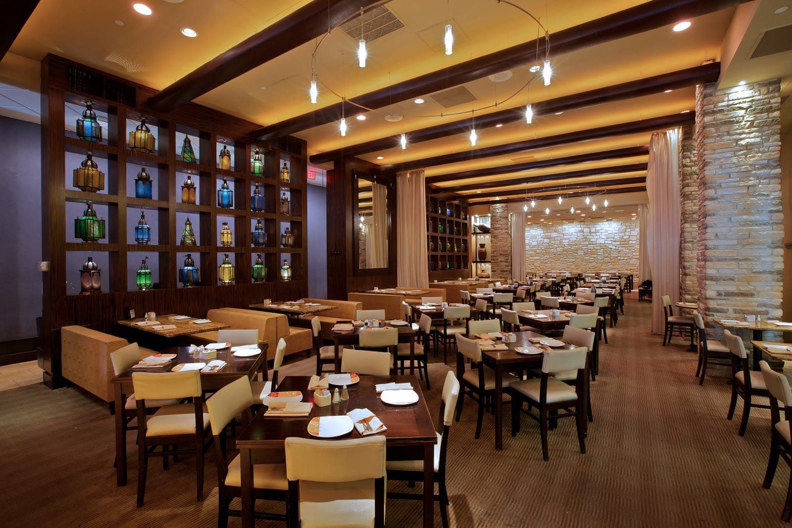 Lebanese Taverna — photo 1