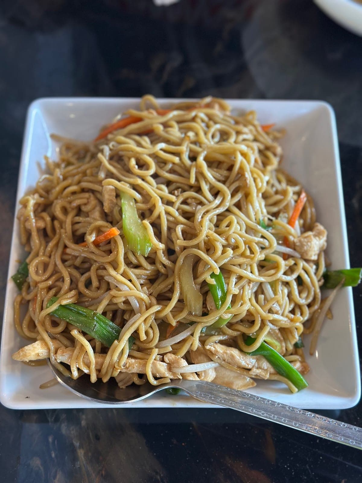 Mandarin Express, Chinese Halal Restaurant — photo 3