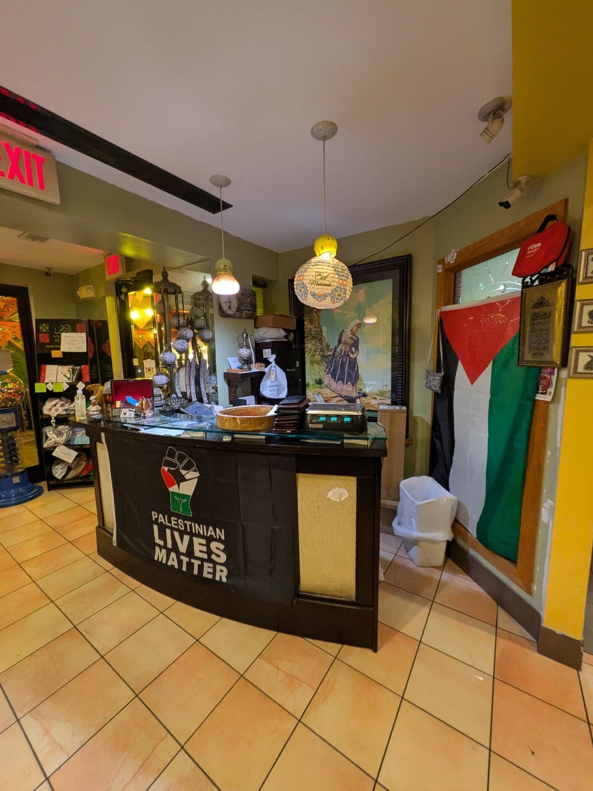 Bawadi Mediterranean Grill and Sweets Cafe — photo 1