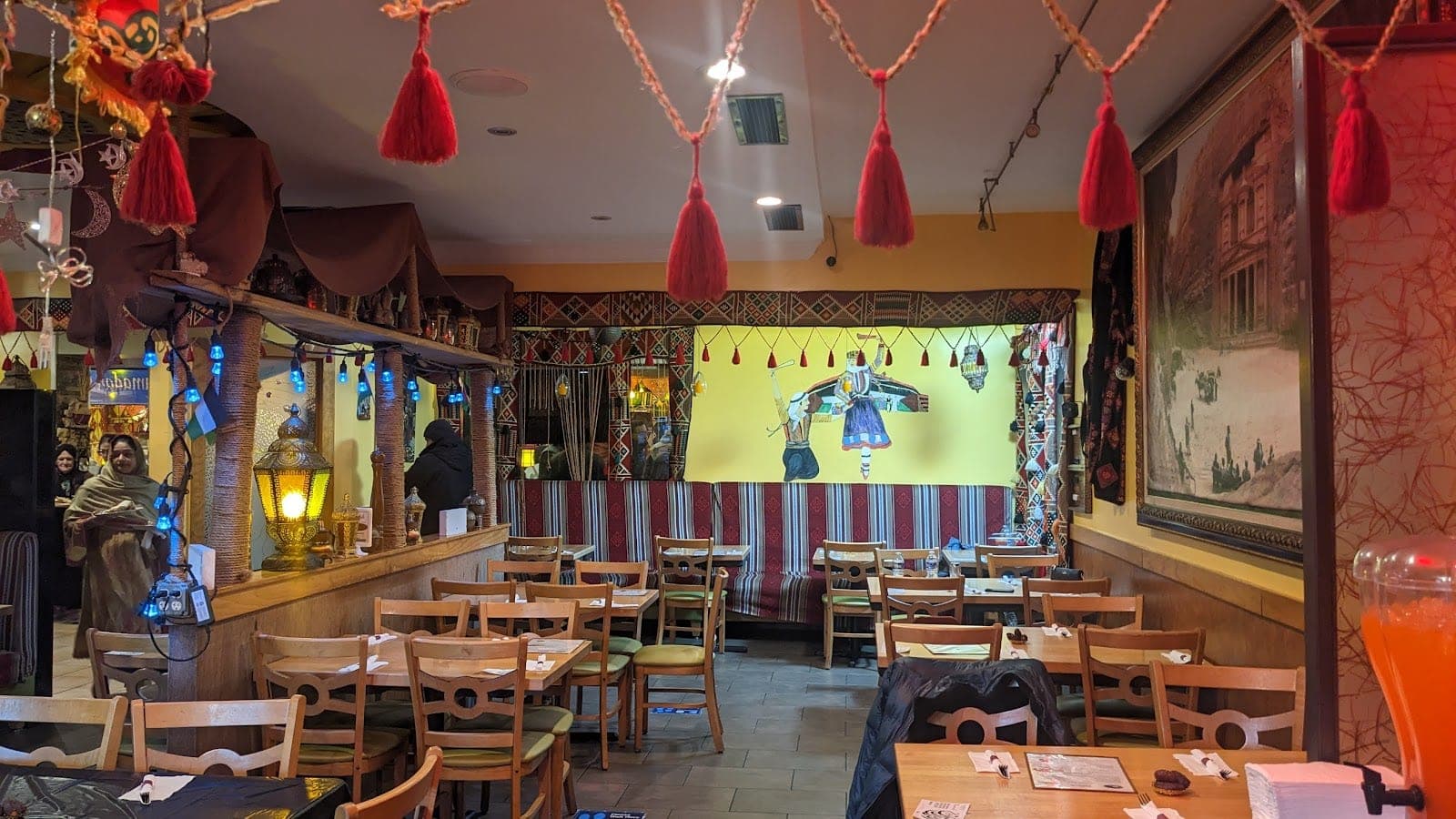 Bawadi Mediterranean Grill and Sweets Cafe — photo 2