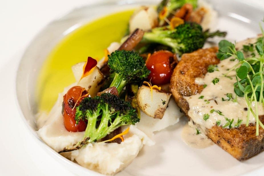 Nil's Mediterranean Cuisine — photo 3