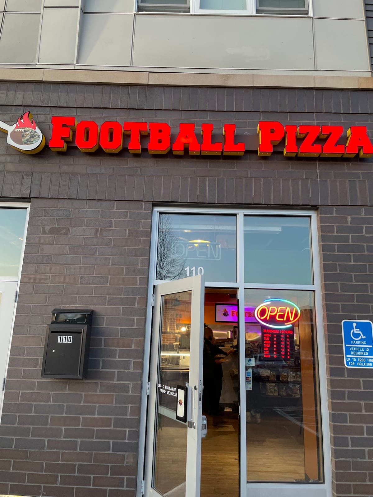 Football Pizza — photo 1